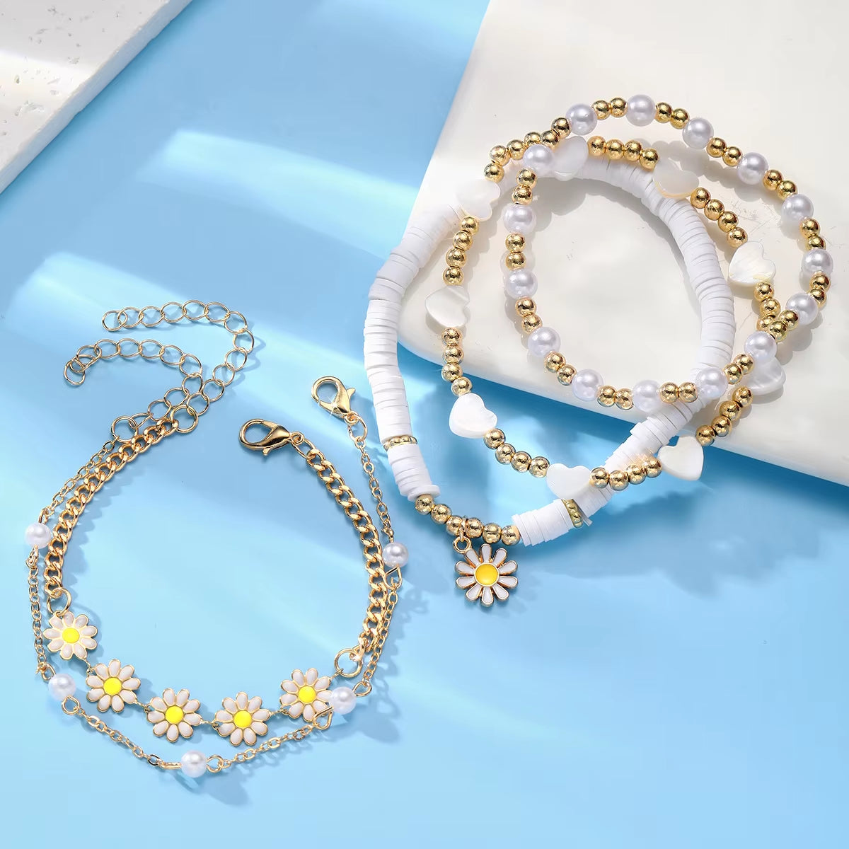 10-Piece Vintage Bohemian Bracelet Set for Women with Daisy Flower Pendant, Beaded Star, Heart, and Pearl Bangles - 2024 Trendy Jewelry Gift